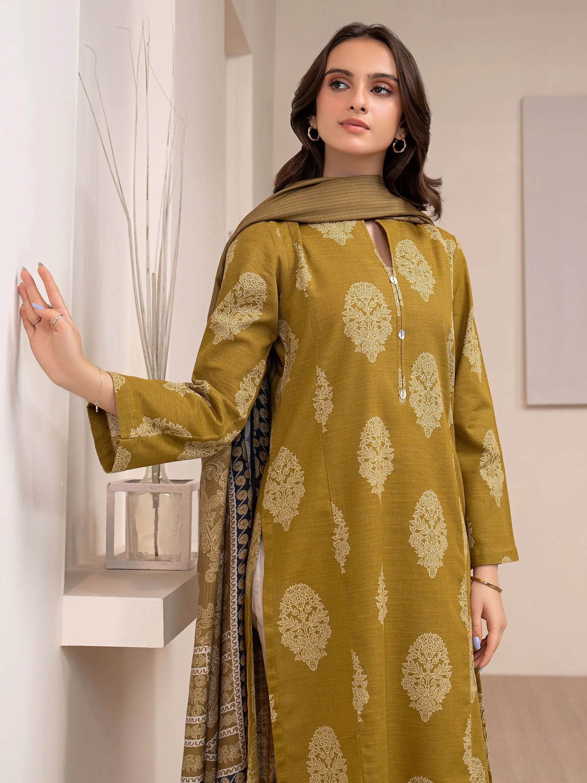 2 Piece Khaddar Suit-Printed (Unstitched)