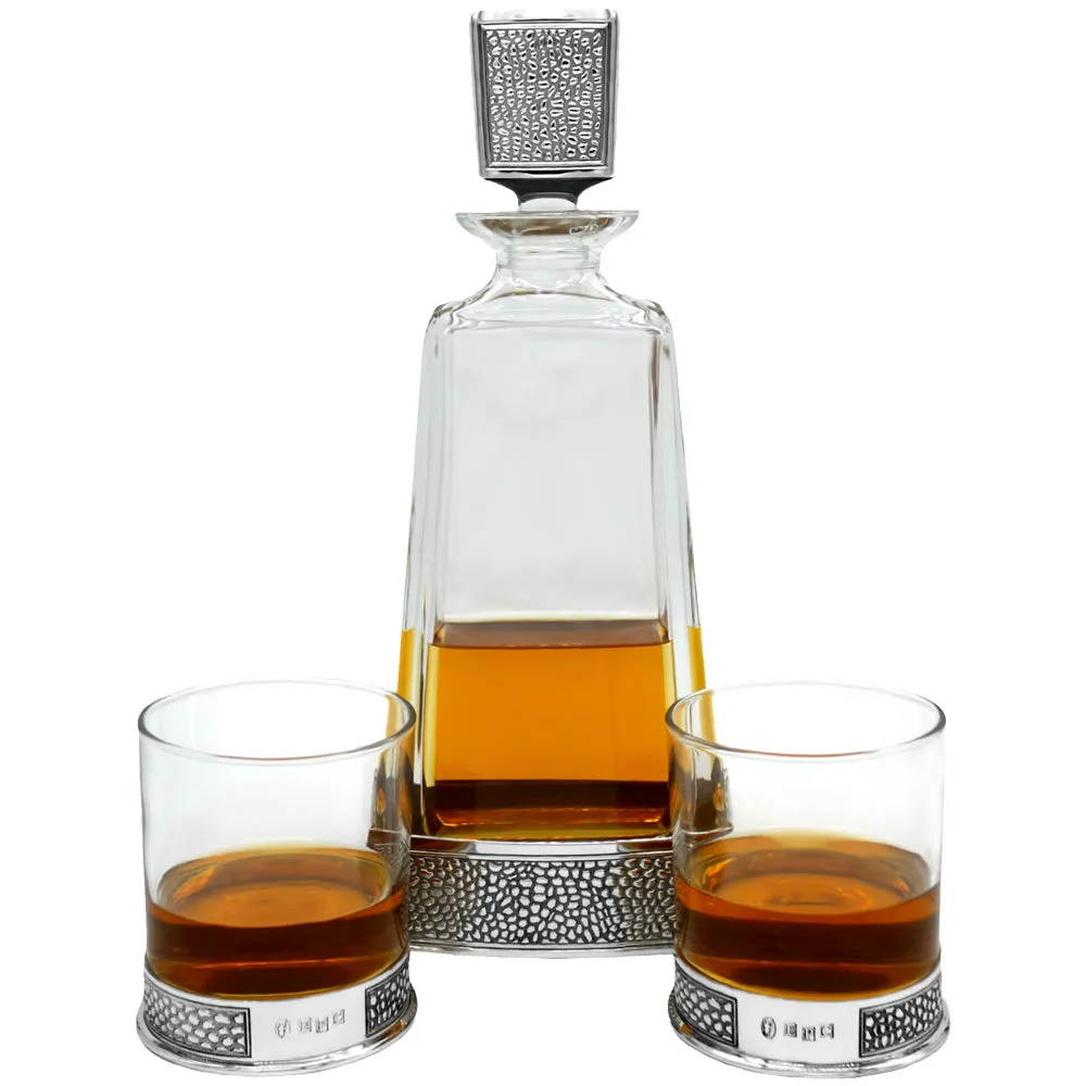 650ml Whisky, Wine & Spirit MANHATTAN TALL PEWTER DECANTER