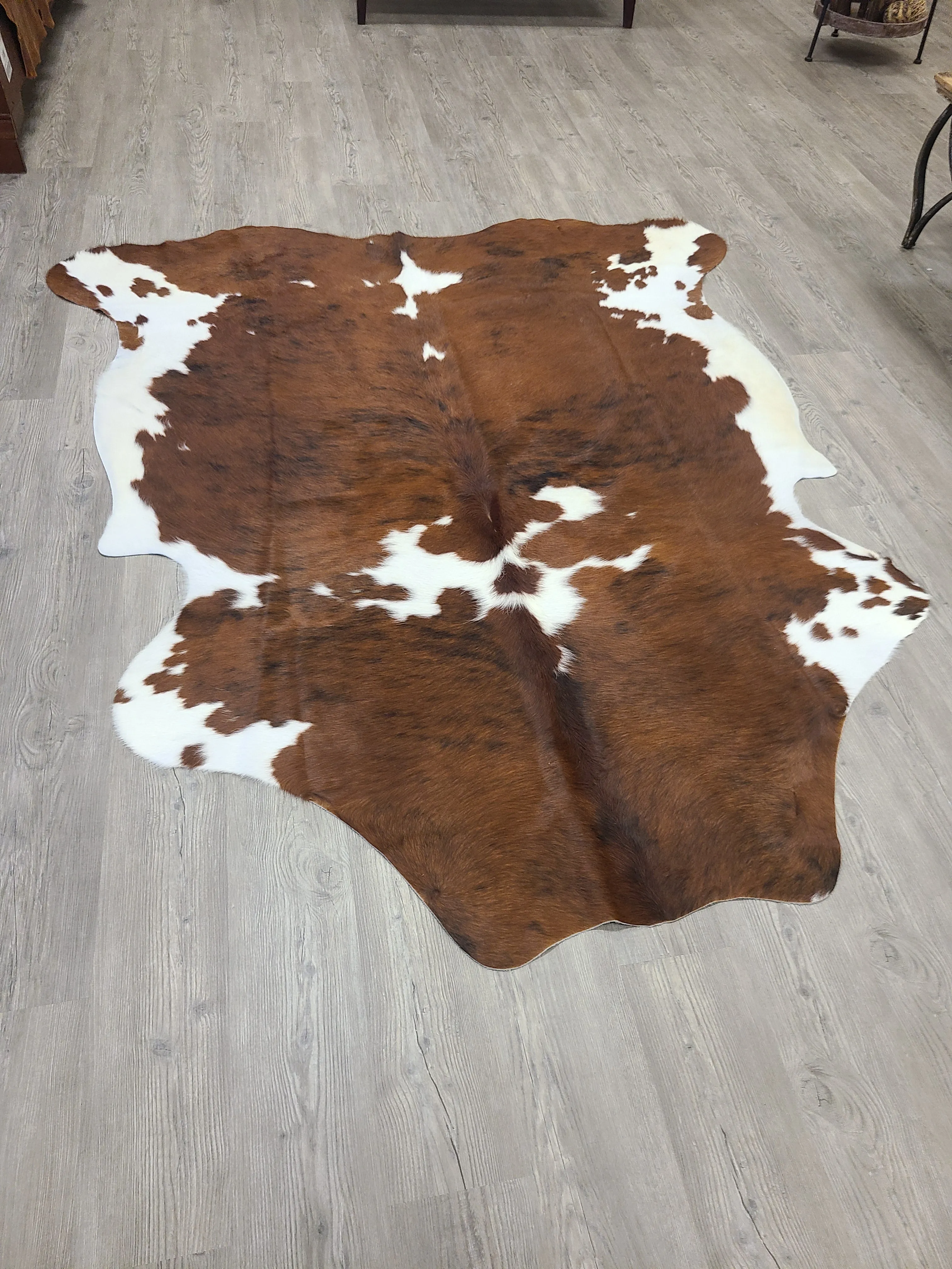 Brazilian Cowhide Rug - Brown & White Spotted - 8 ft x 6 ft