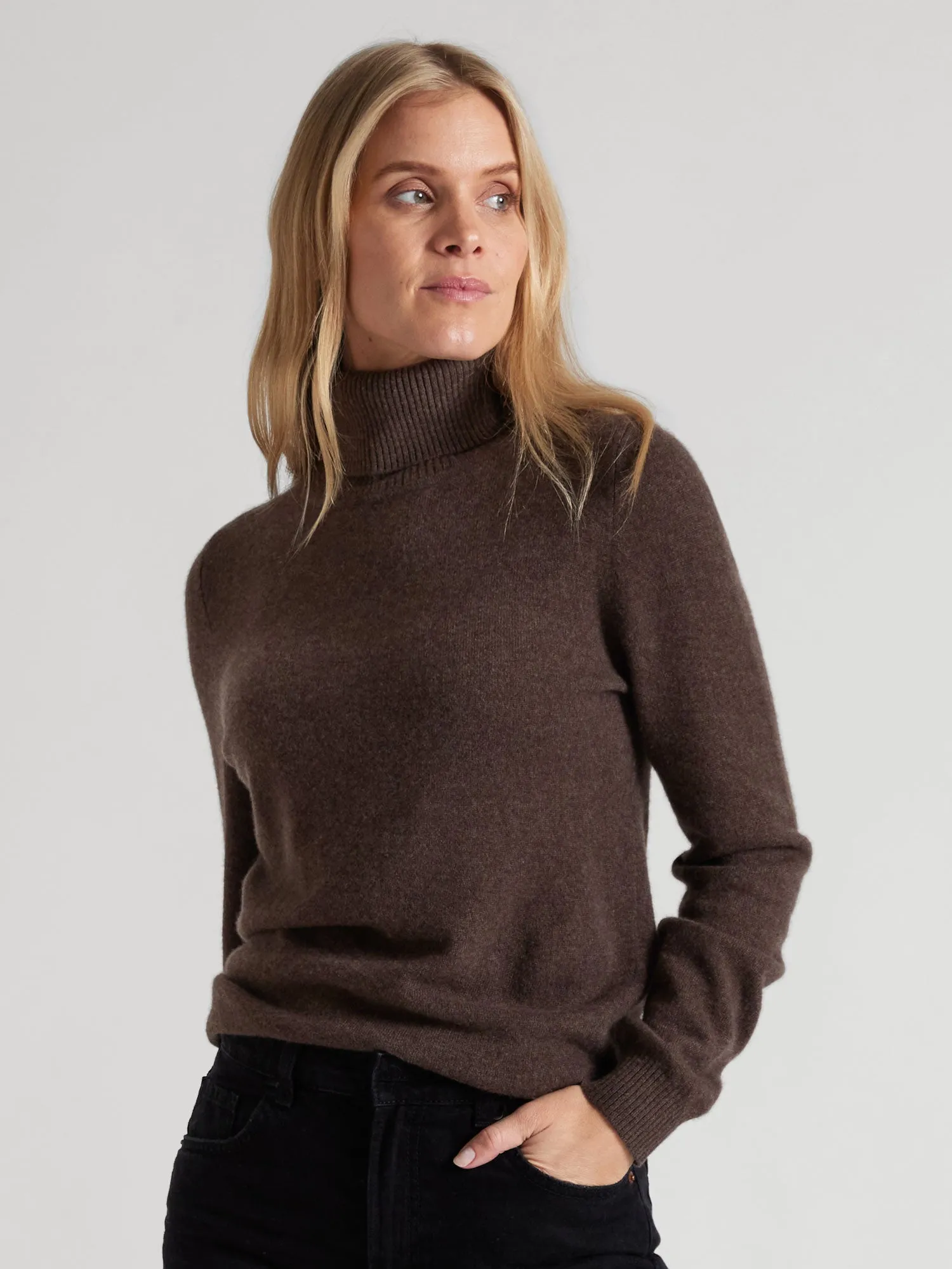 Cashmere sweater "Hedda" - dark brown