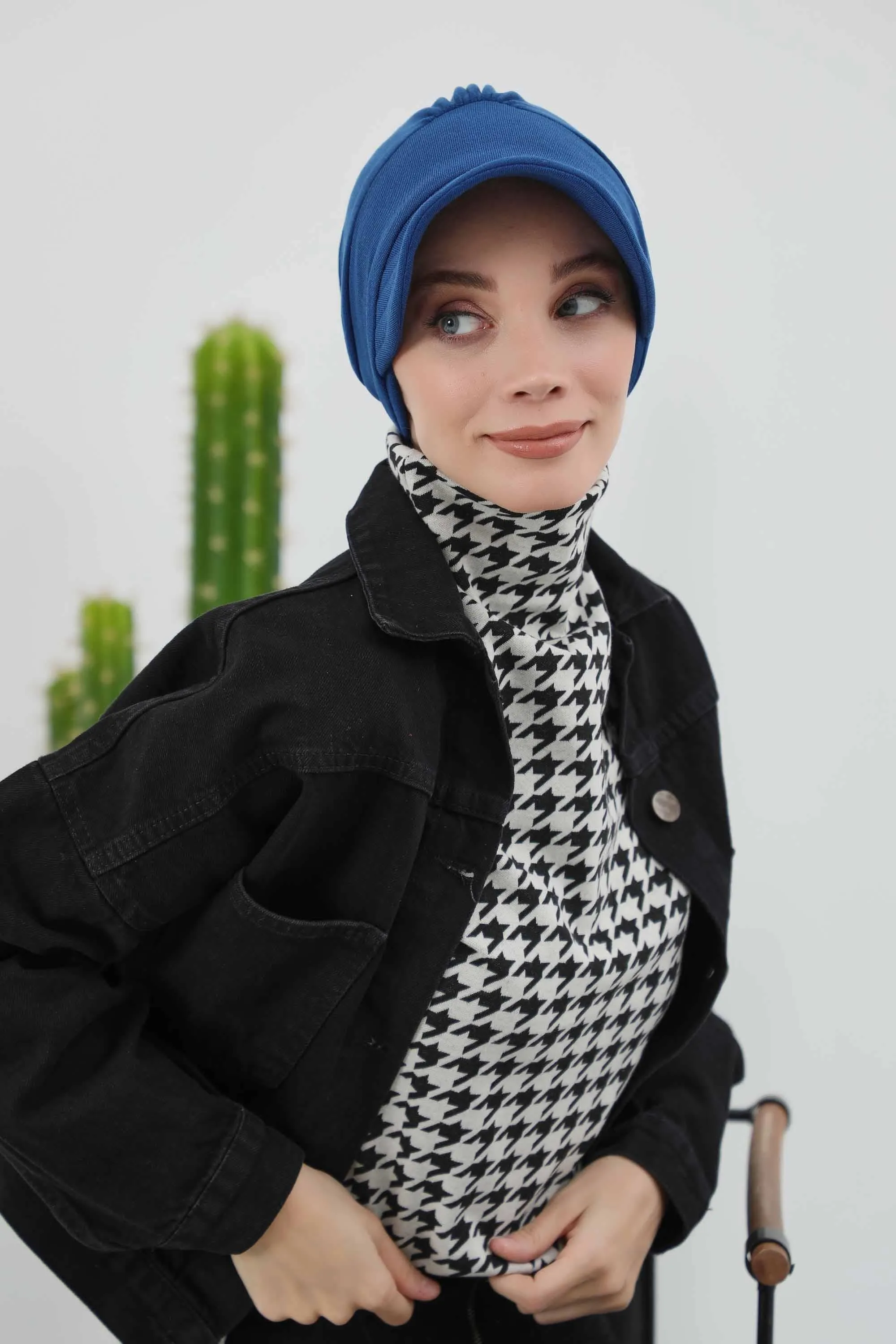 Chic Winter Visor Turban Hat for Women, Warm Ribbed Polyviscose Headwrap, Fashionable Polyviscose Headwrap for Winter,B-73RB