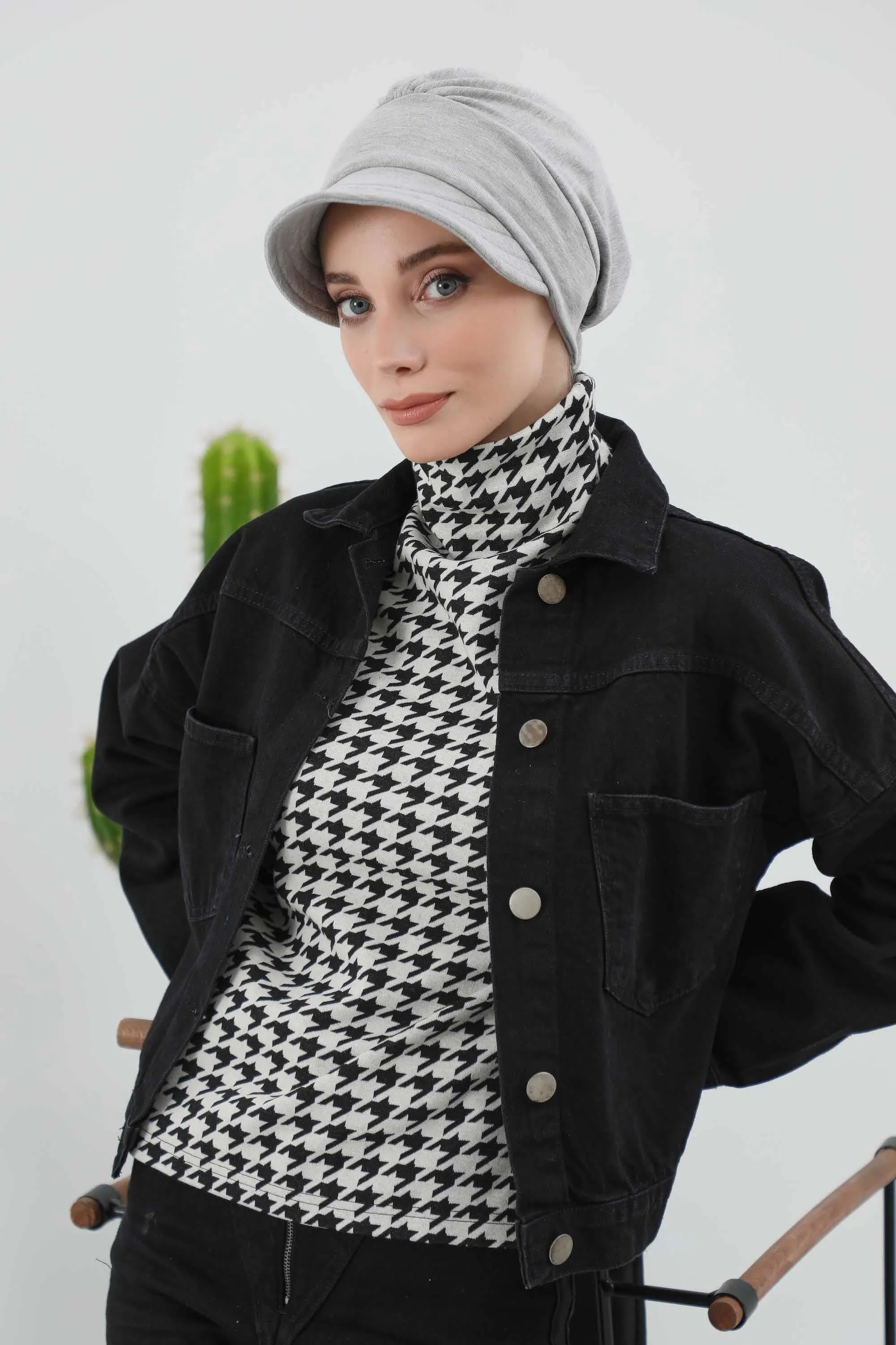 Chic Winter Visor Turban Hat for Women, Warm Ribbed Polyviscose Headwrap, Fashionable Polyviscose Headwrap for Winter,B-73RB