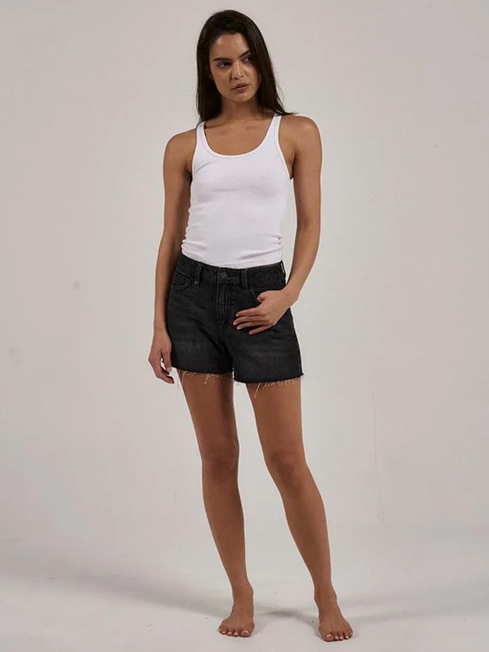 Erica Mid Rise Short - Smoke Black