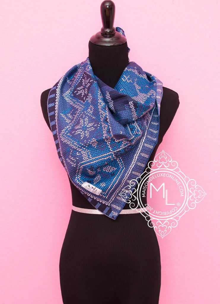 Hermes Blue Twill Silk 90 cm Au coin du feu Scarf