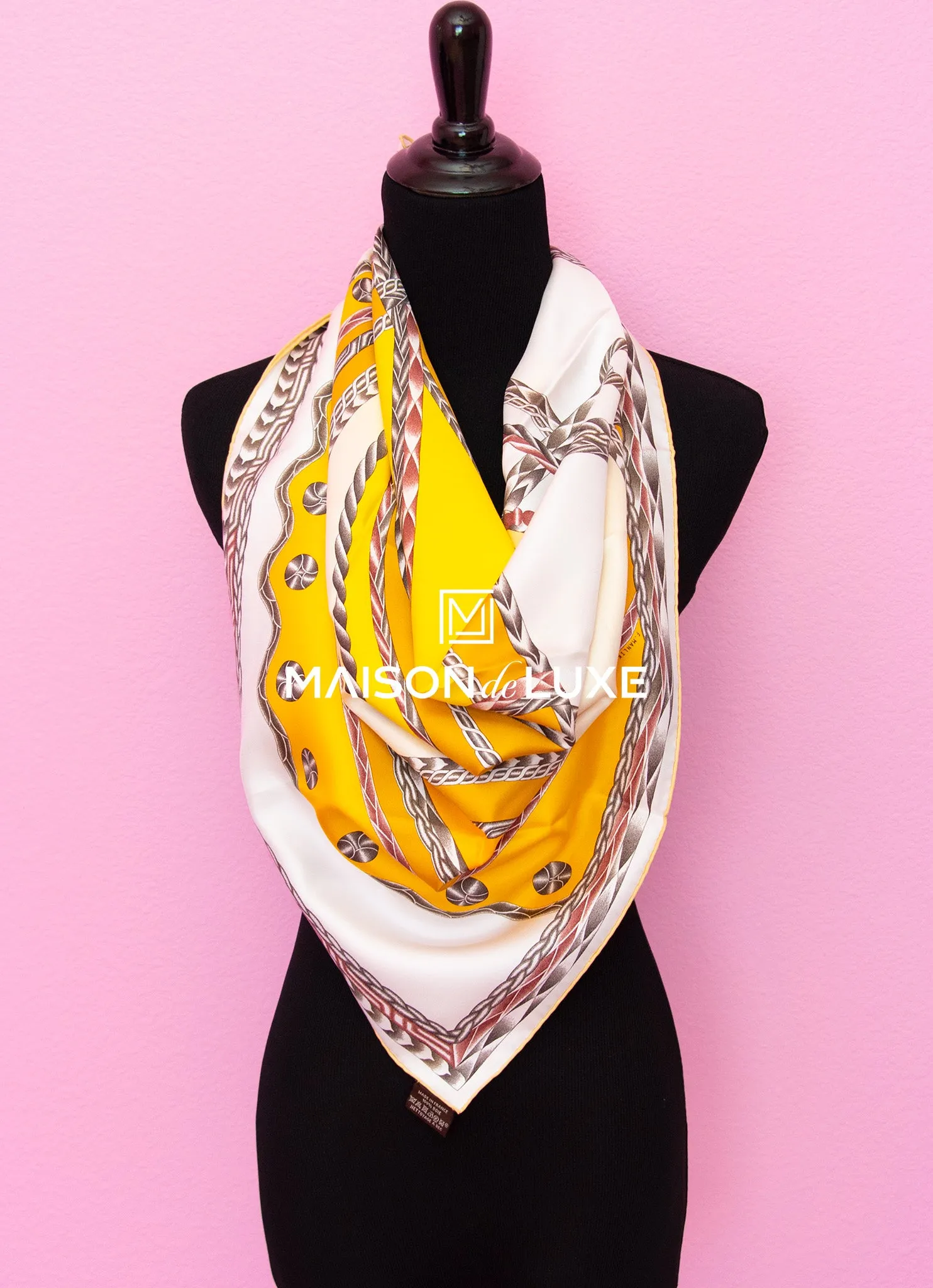 Hermes "Robe du Soir" Jaune Twill Silk 90 cm Scarf