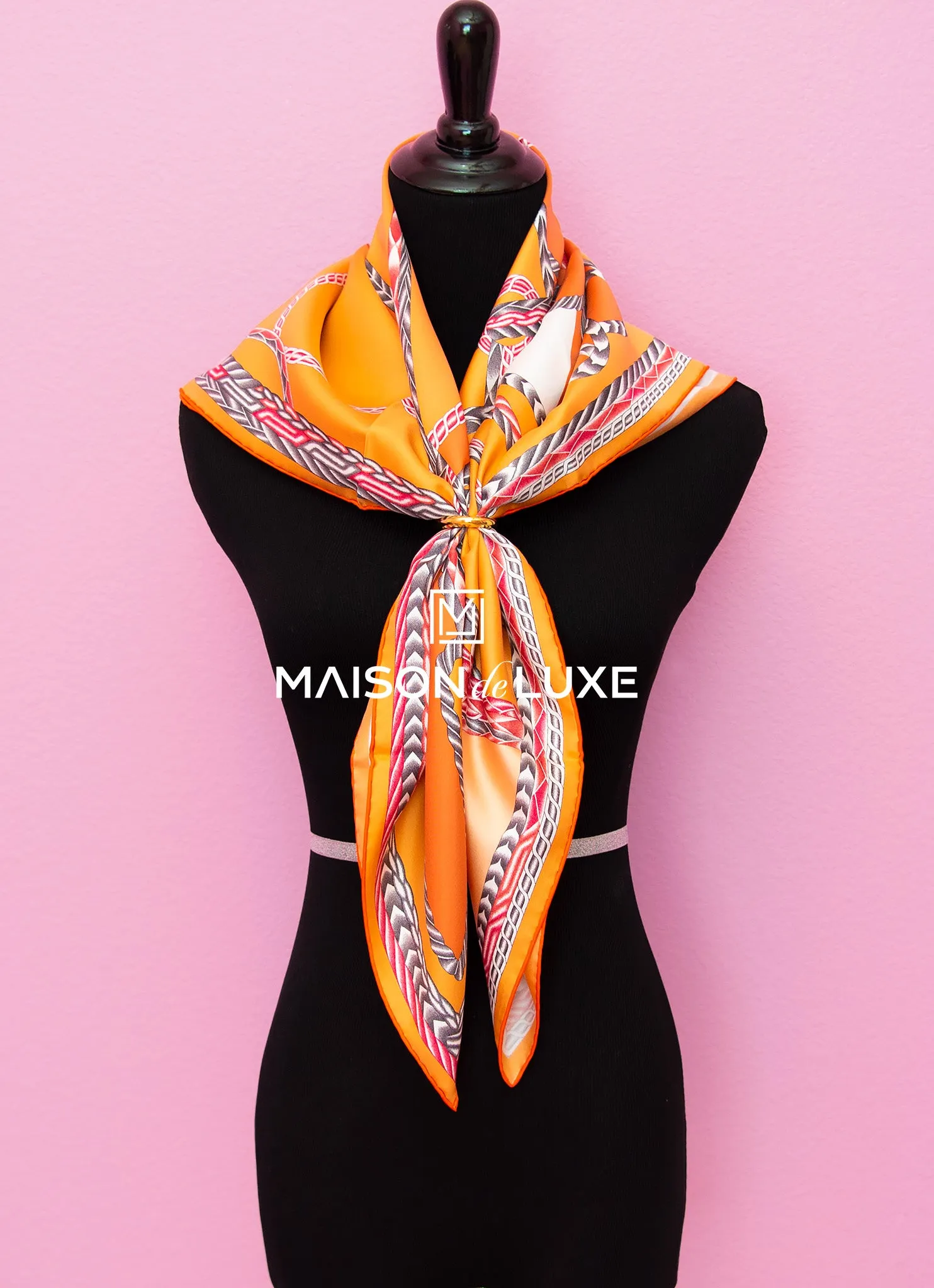 Hermes "Robe du Soir" Peach Twill Silk 90 cm Scarf