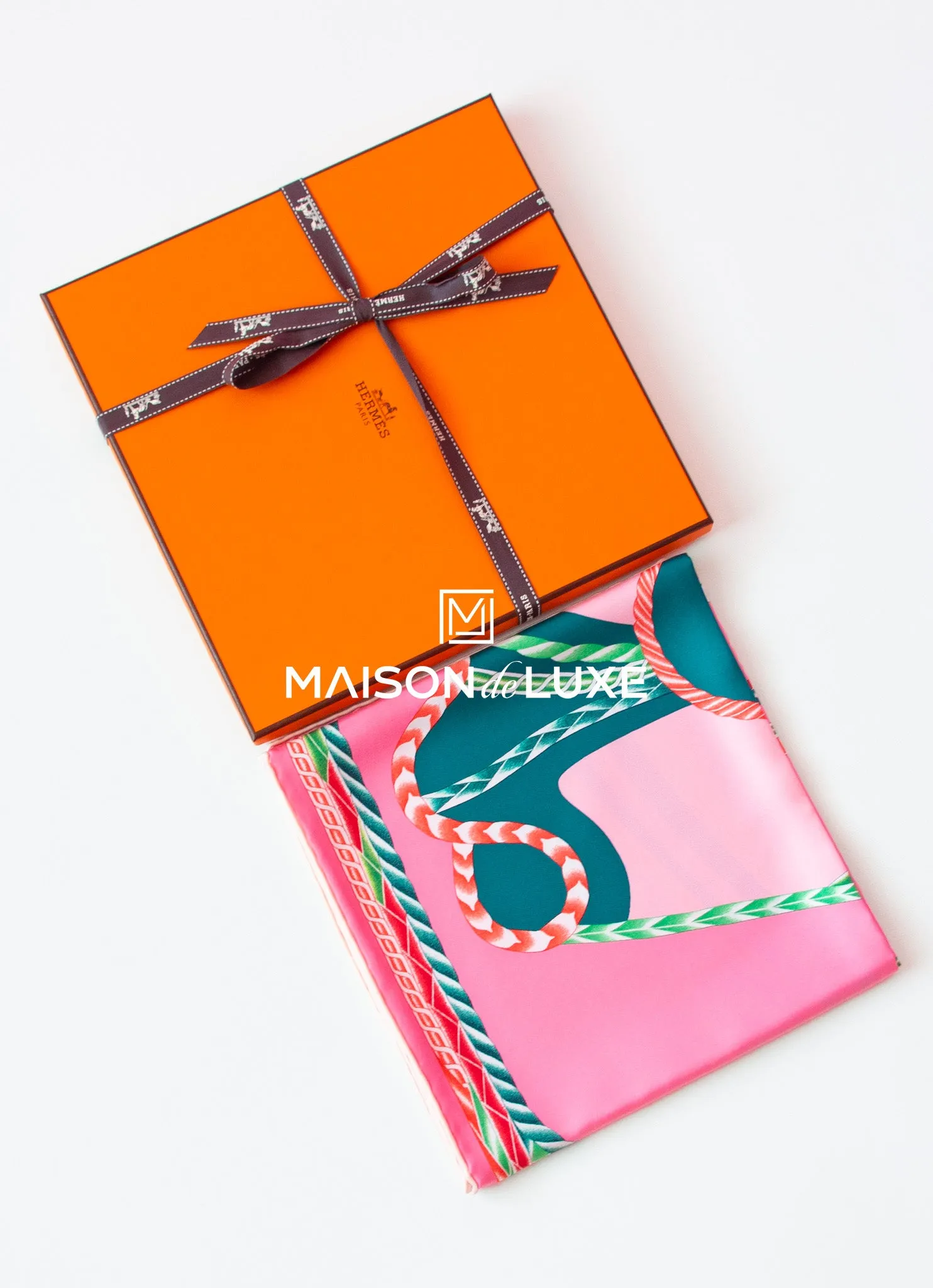 Hermes "Robe du Soir" Rose Twill Silk 90 cm Scarf