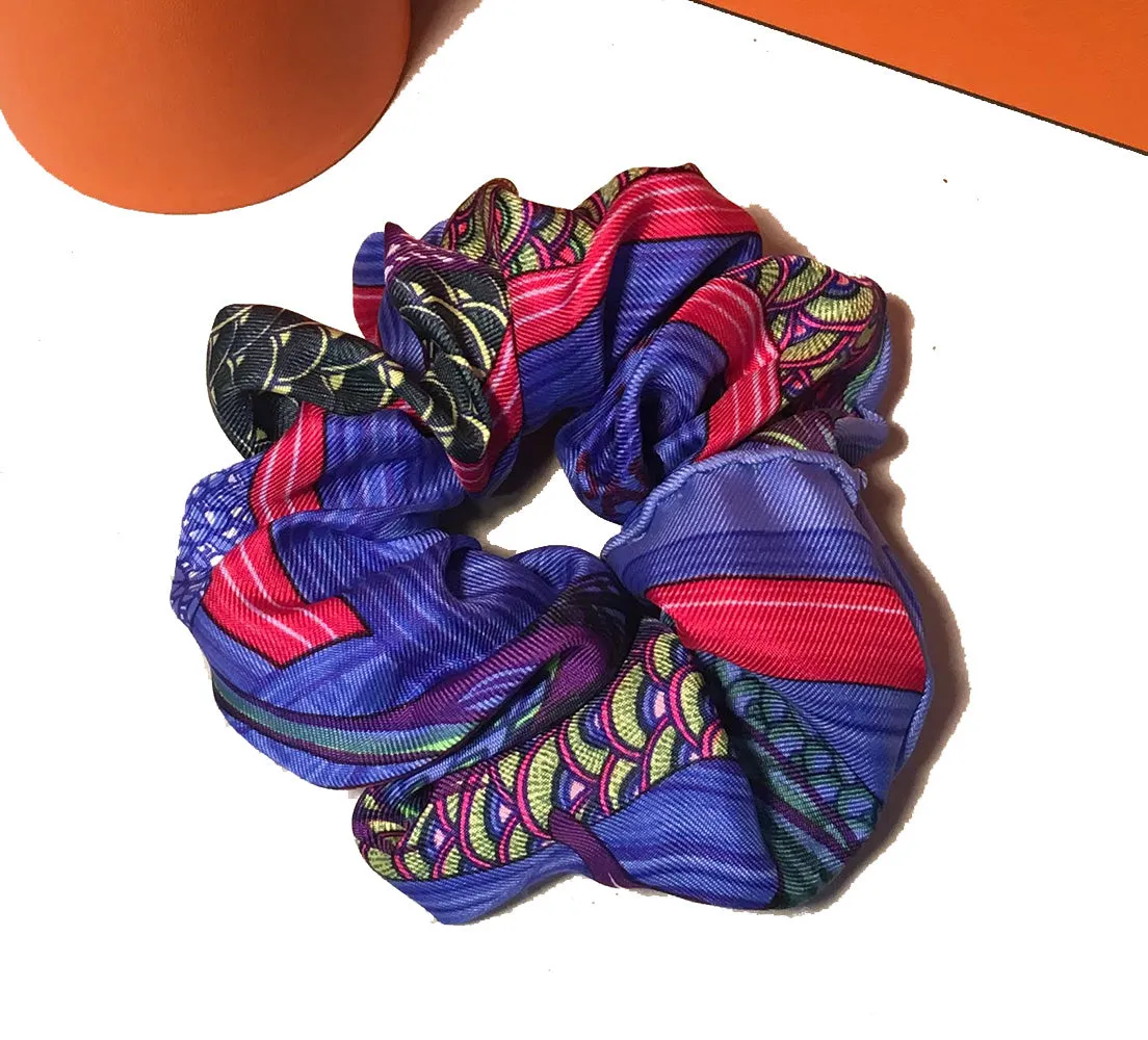 Hermes Vintage Aux Canards Duck Silk Scrunchie