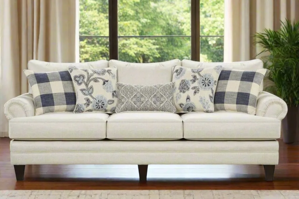 Manhasset Linen 95" 3-Seat Sofa