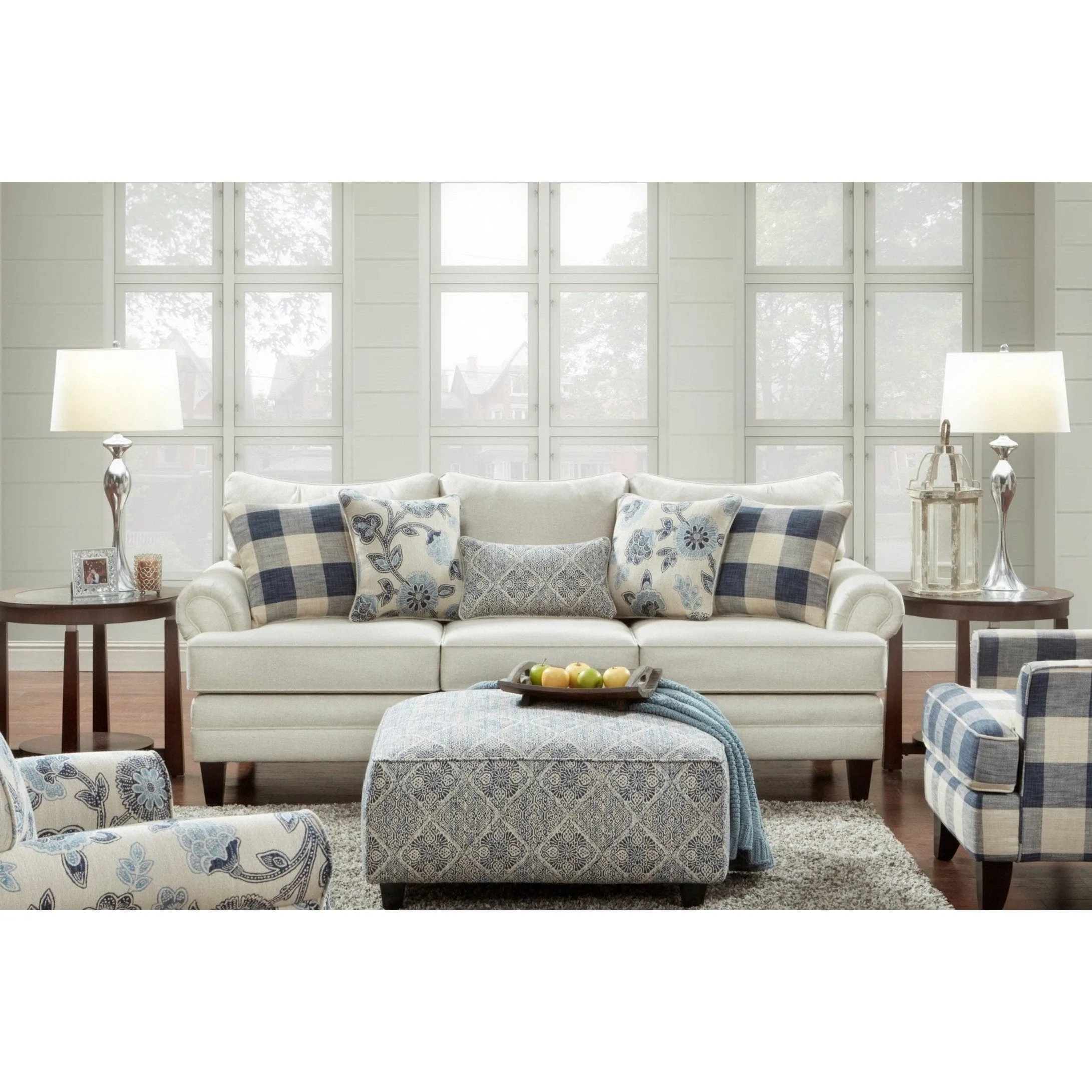 Manhasset Linen 95" 3-Seat Sofa