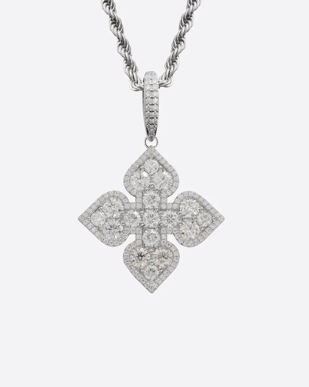 MOISSANITE WHITE CLOVER PENDANT. - WHITE GOLD