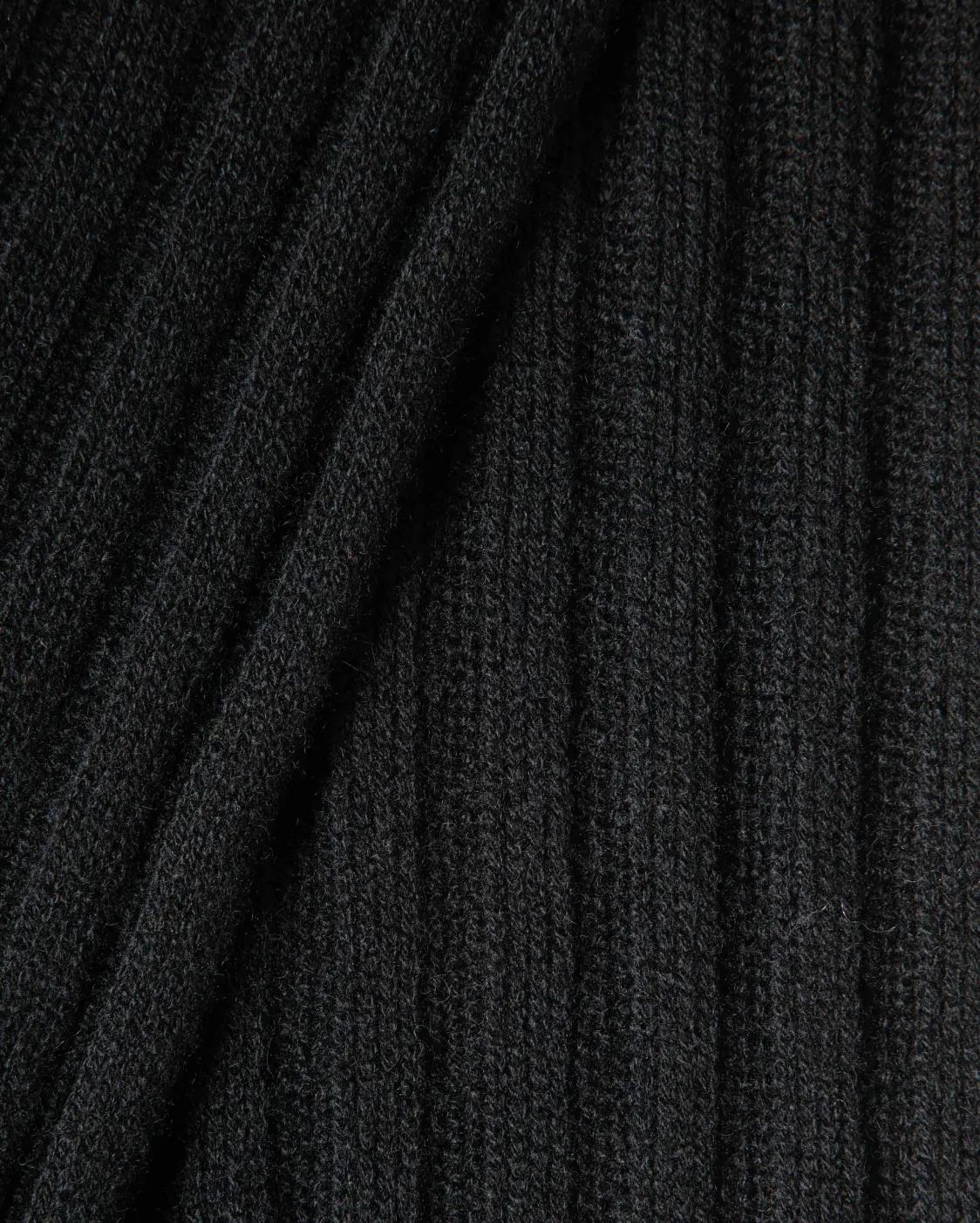 Pure Cashmere Ribbed Scarf Black